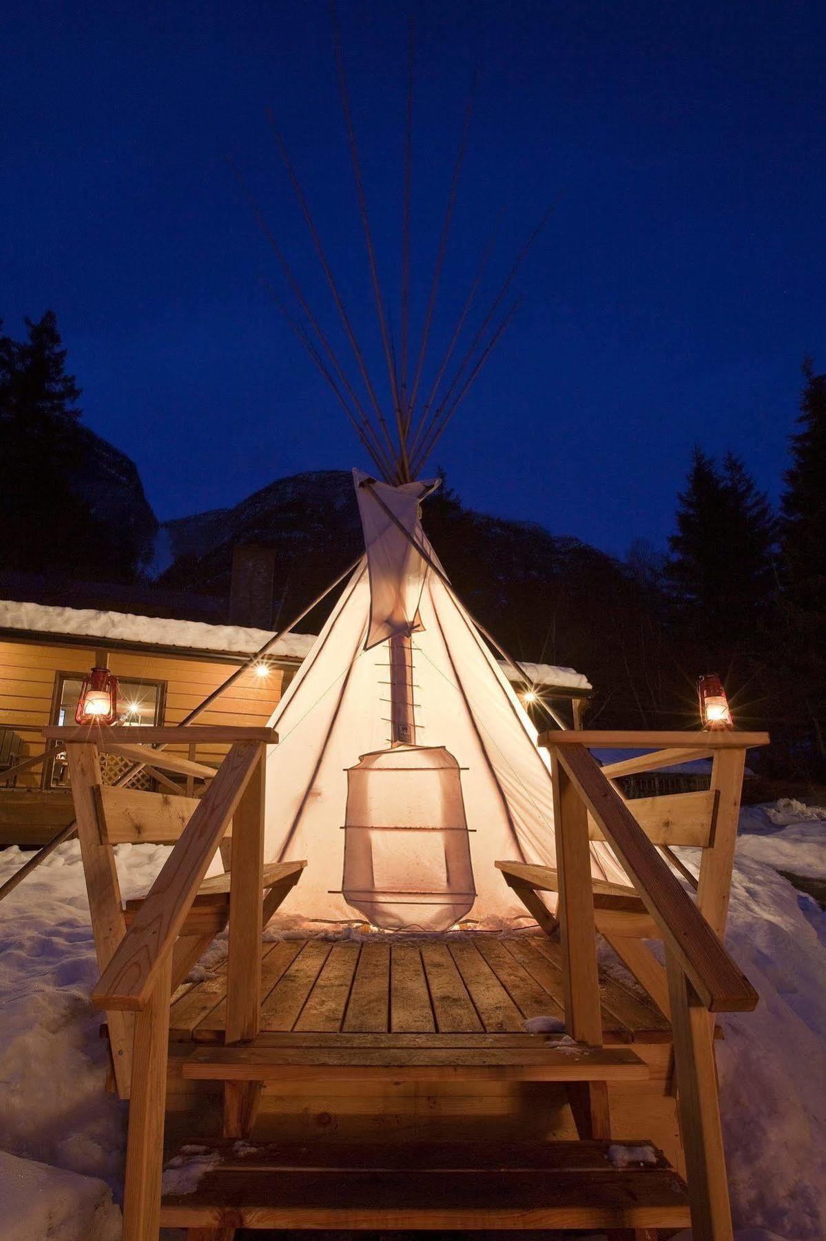Tweedsmuir Park Lodge Stuie ภายนอก รูปภาพ